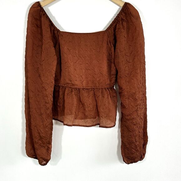 Gilli Top Size Small Peasant Smocked Back Square Neckline Crinkle Smocked Back - Picture 2 of 10